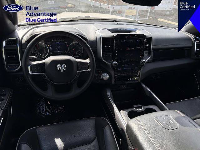 Used 2025 RAM 1500 Laramie AWD/4WD image 9