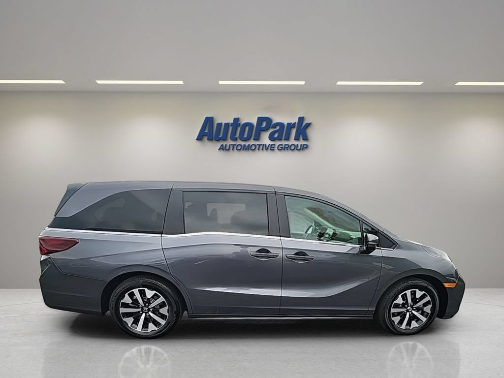 Used 2025 Honda Odyssey EX-L image 9