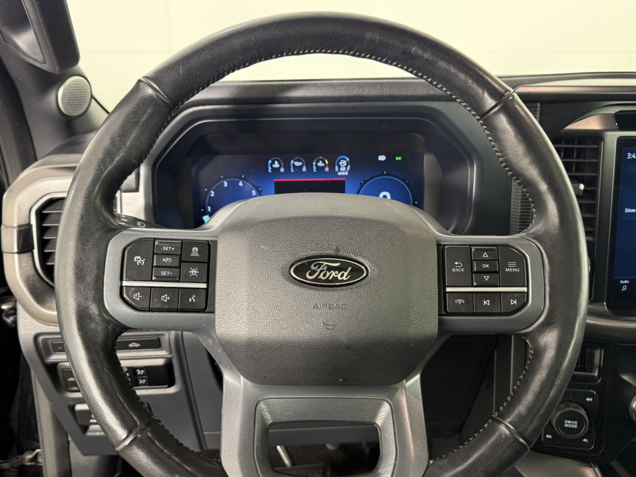 Certified 2024 Ford F150 Lariat w/ Equipment Group 502A High AWD/4WD image 25