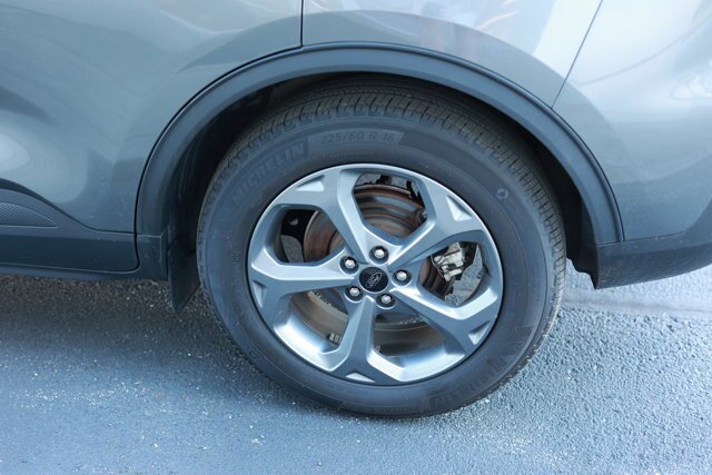 Certified 2025 Ford Escape ST-Line w/ Equipment Group 301A FWD image 9