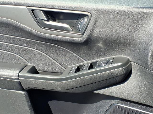 Certified 2024 Ford Escape Active FWD image 19