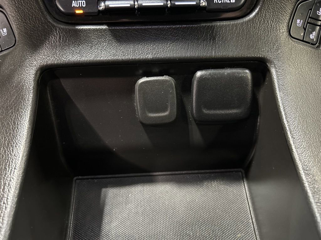 Used 2018 GMC Yukon SLT image 21