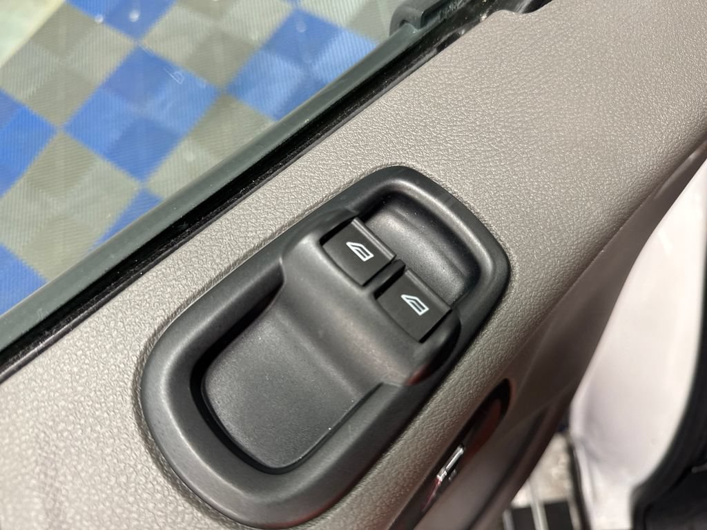Certified 2025 Ford Transit 250 Low Roof w/ Exterior Upgrade Package RWD image 12