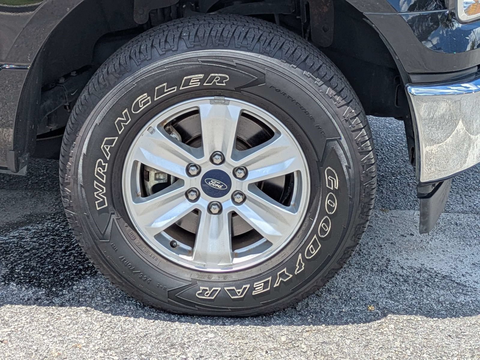 Certified 2017 Ford F150 XLT AWD/4WD image 6