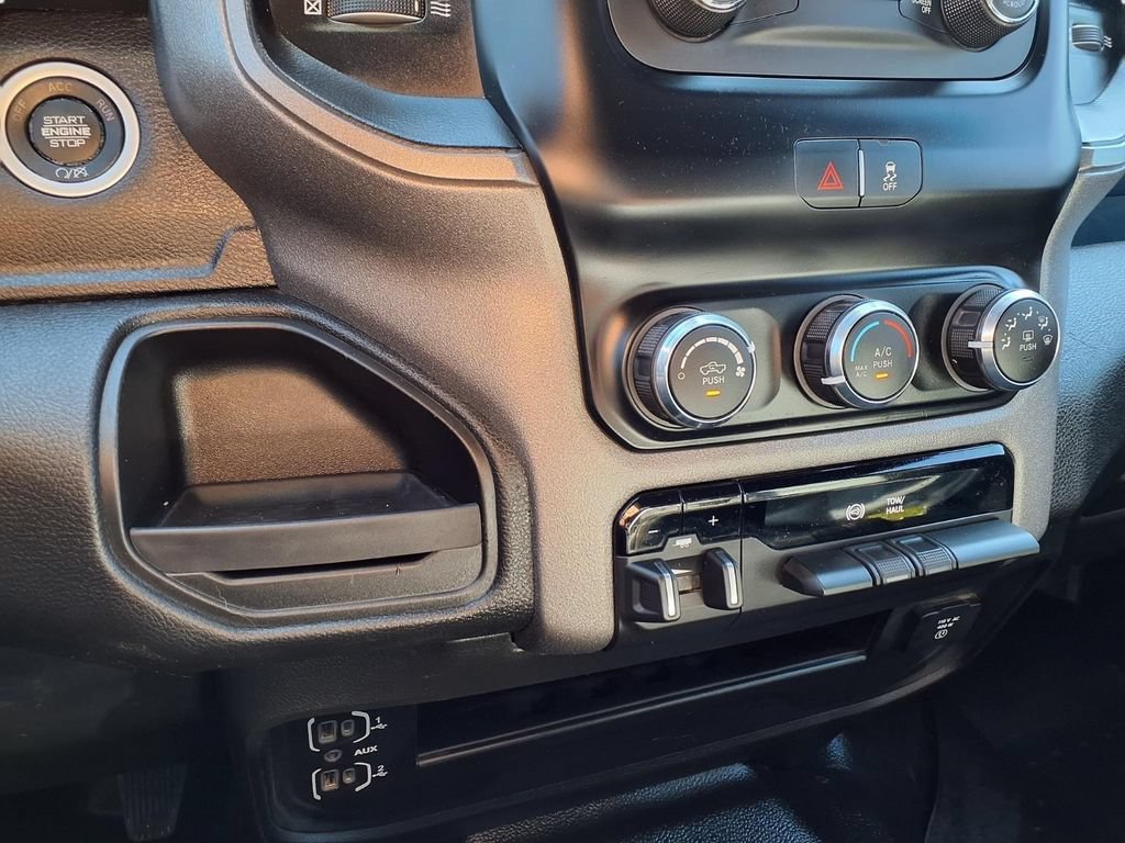 Used 2022 RAM 2500 Tradesman AWD/4WD image 13