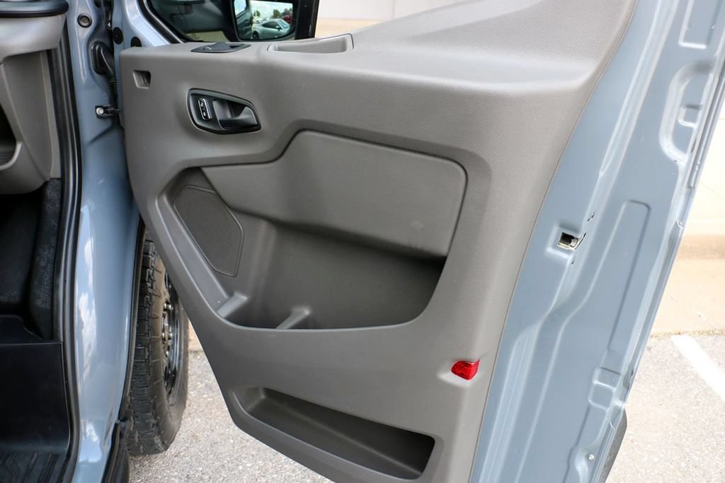 Certified 2023 Ford Transit 350 Low Roof RWD image 22