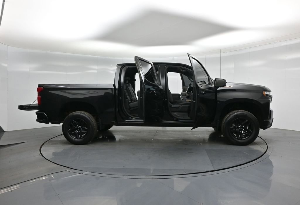 Used 2021 Chevrolet Silverado 1500 LT Trail Boss w/ Convenience Package II image 32