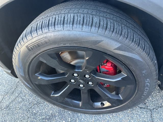 Certified 2022 Ford Explorer ST w/ ST Street Pack image 12