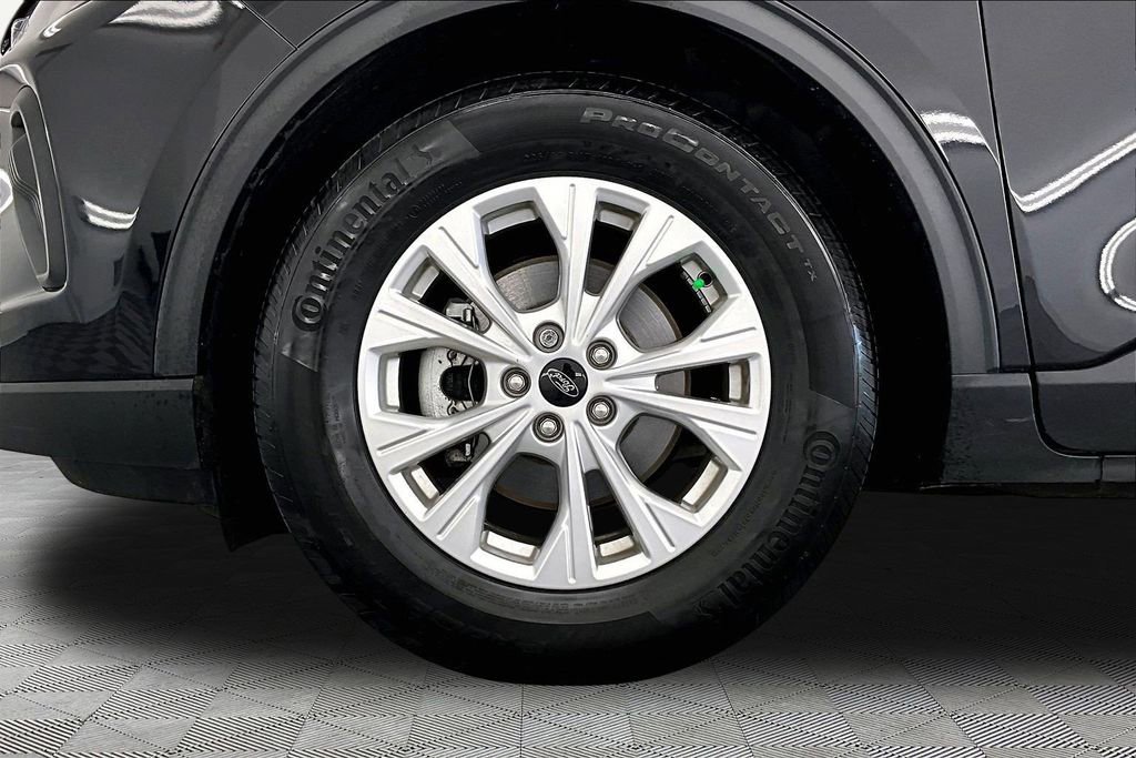 Certified 2023 Ford Escape Active w/ Tech Pack #2 FWD image 9