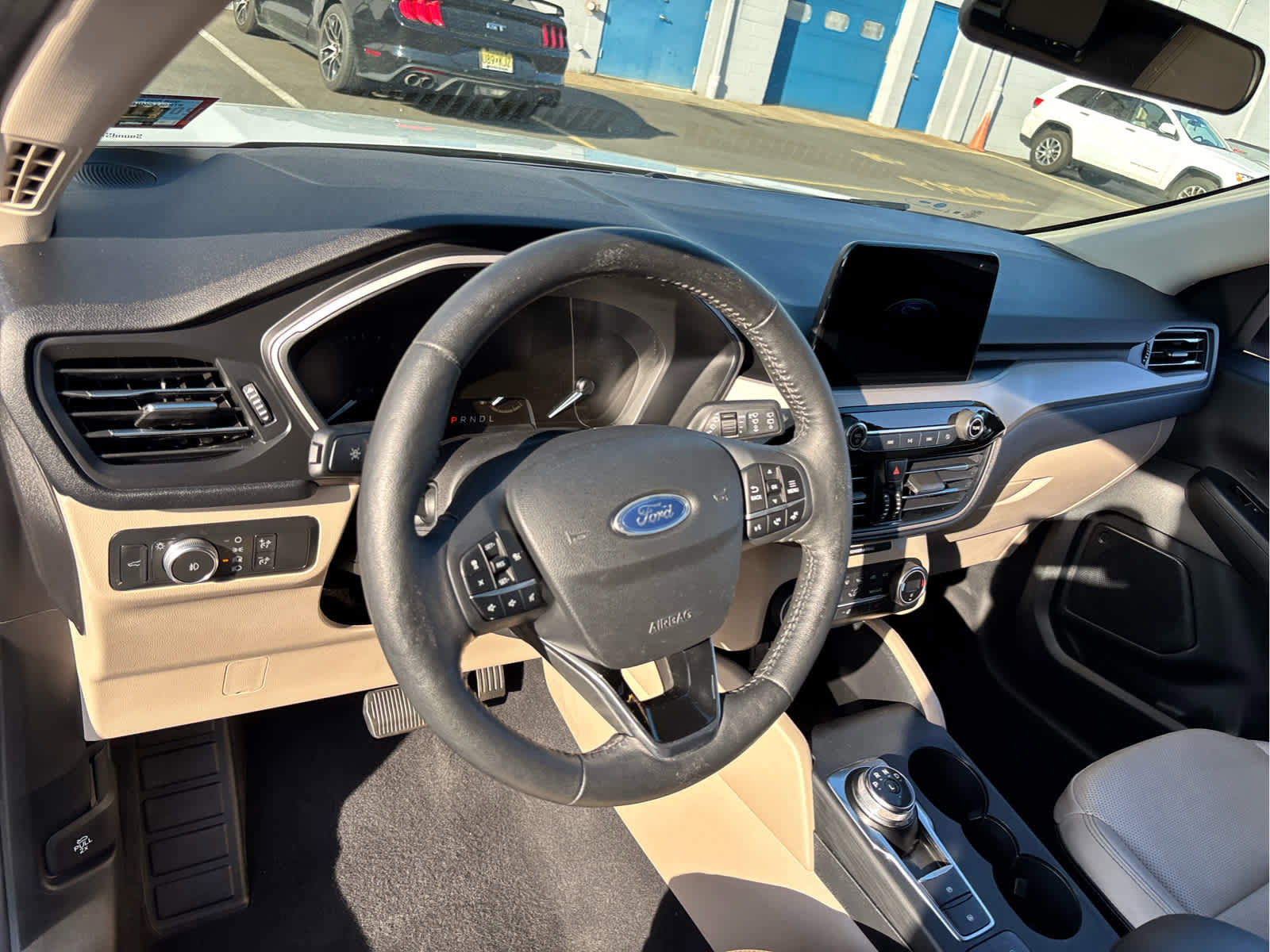 Certified 2020 Ford Escape SEL image 12