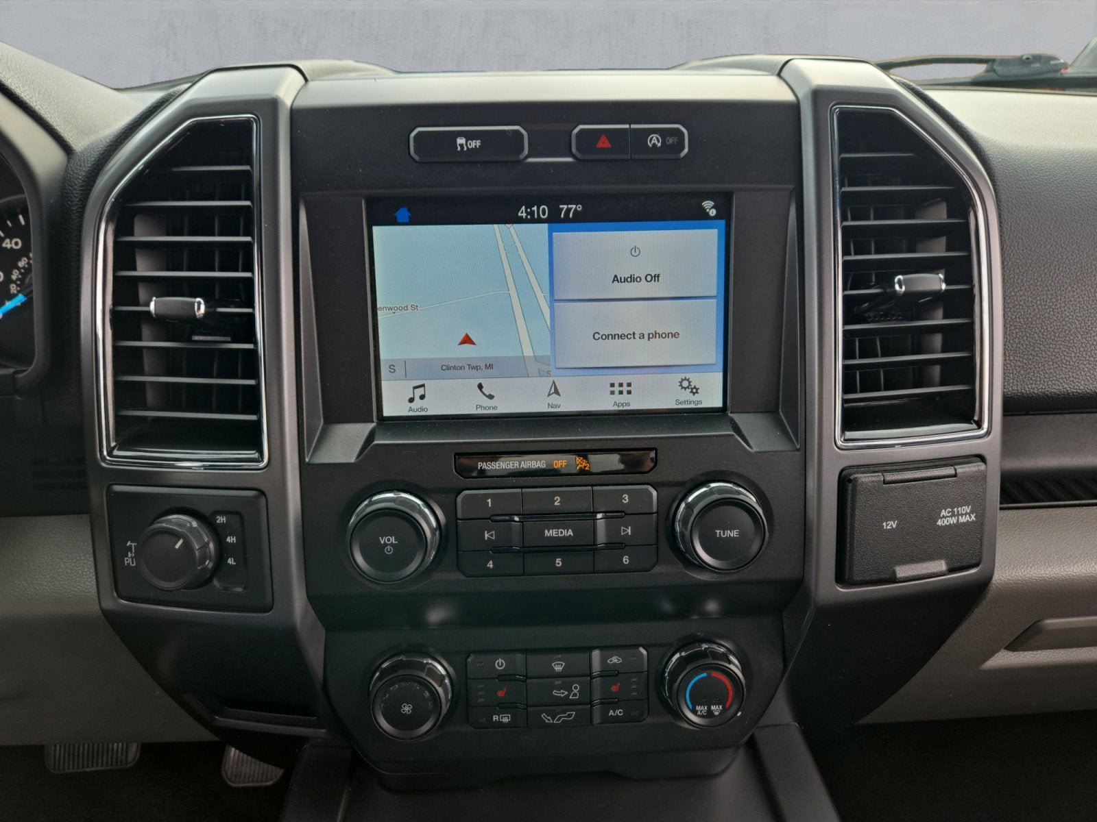 Certified 2019 Ford F150 XLT w/ Equipment Group 302A Luxury AWD/4WD image 17