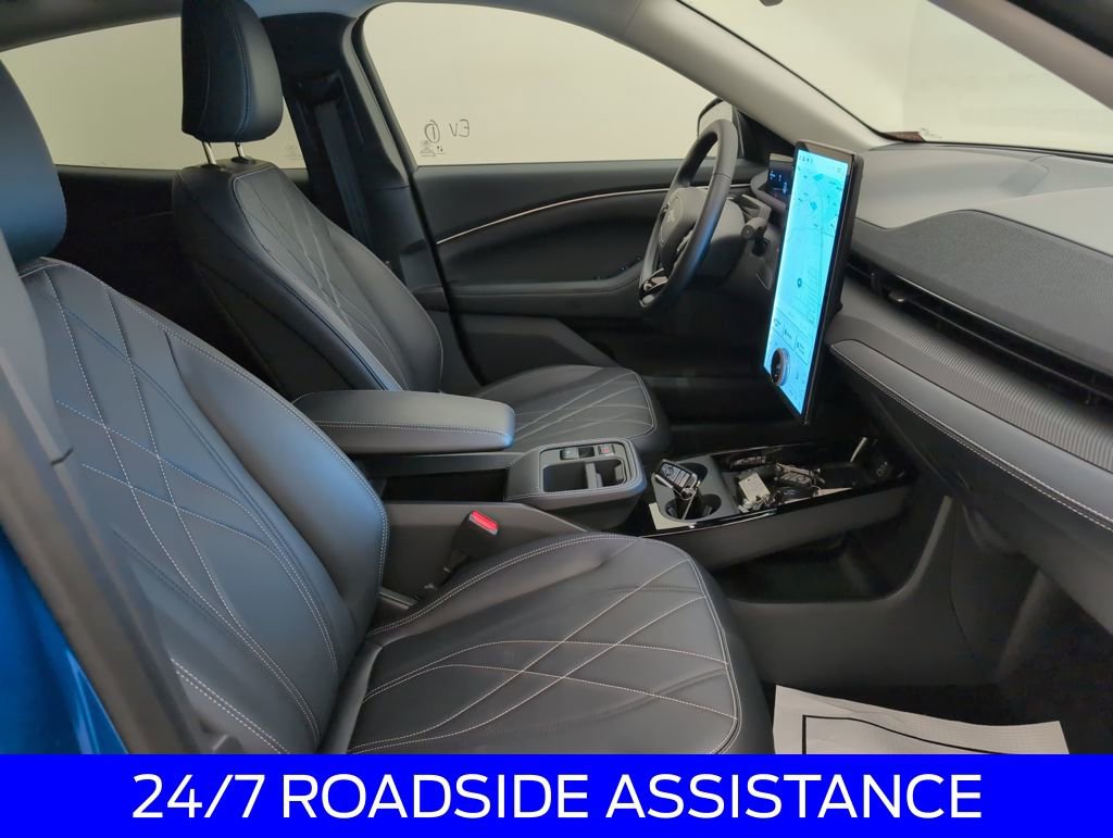 Certified 2025 Ford Mustang Mach-E Select w/ Comfort Package Lite image 17