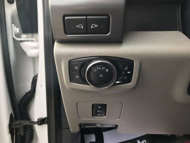 Certified 2022 Ford F350 XLT w/ XLT Value Package image 13