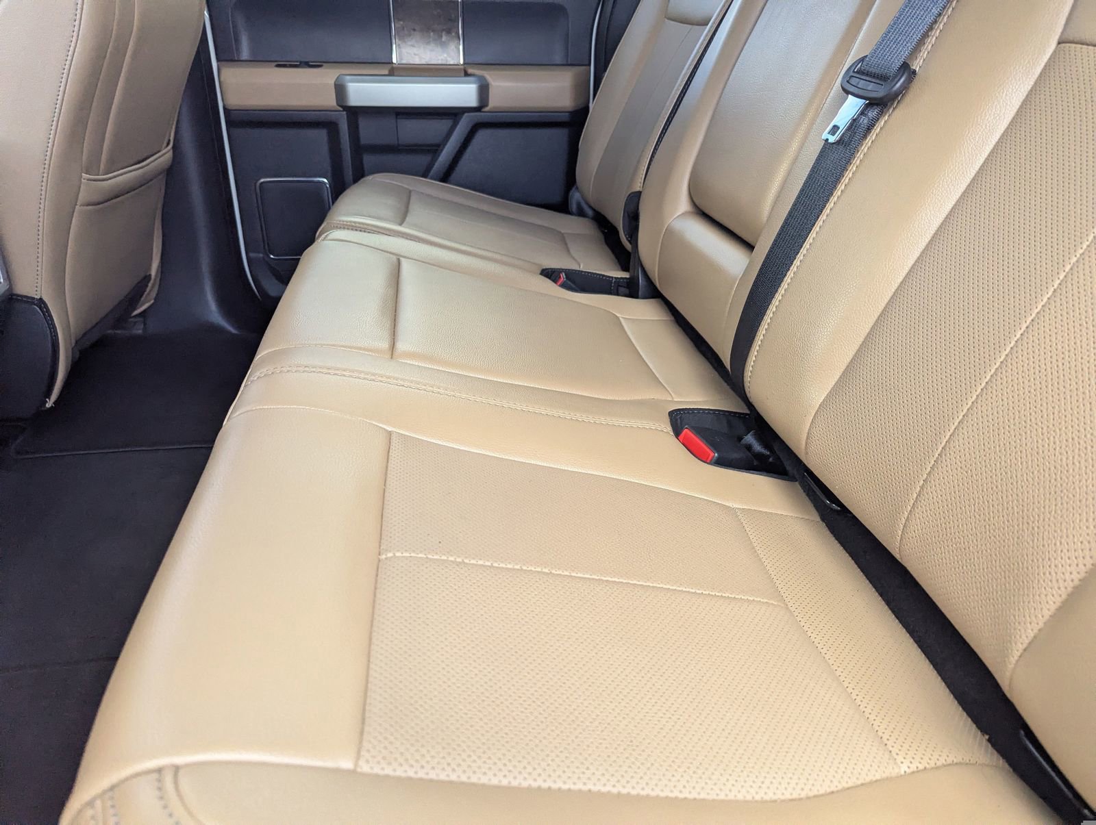 Certified 2022 Ford F250 Lariat w/ Lariat Ultimate Package image 17