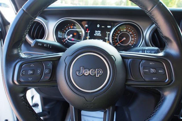 Used 2021 Jeep Gladiator Sport AWD/4WD image 21