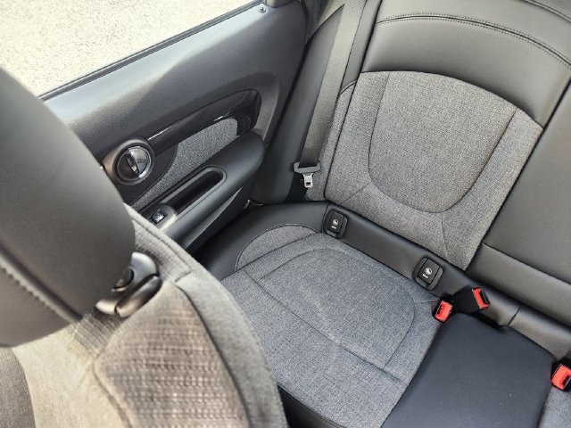 Used 2024 MINI Cooper Clubman S AWD/4WD image 17