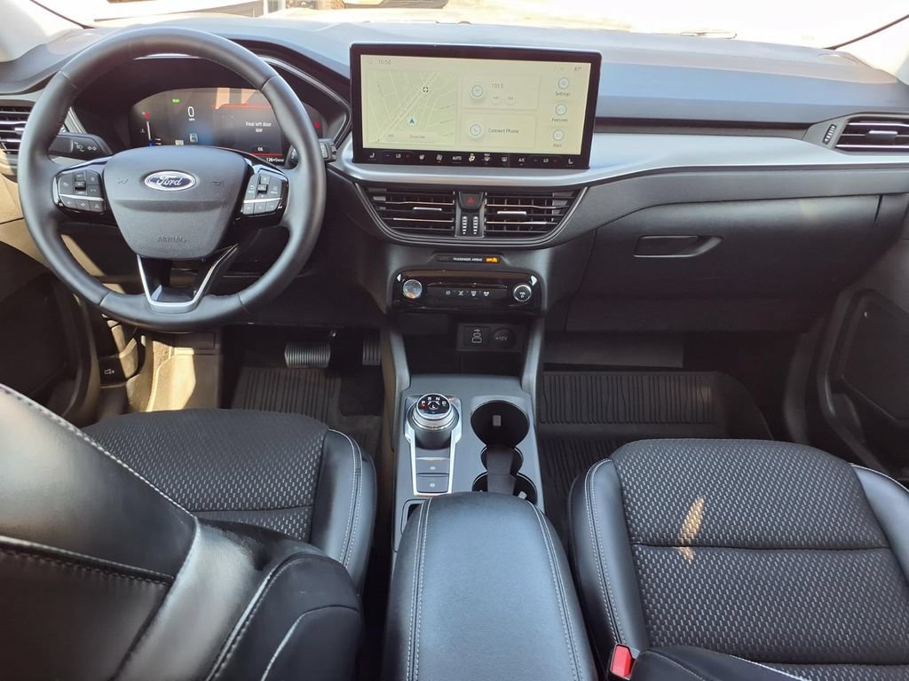 Certified 2024 Ford Escape SE FWD image 10
