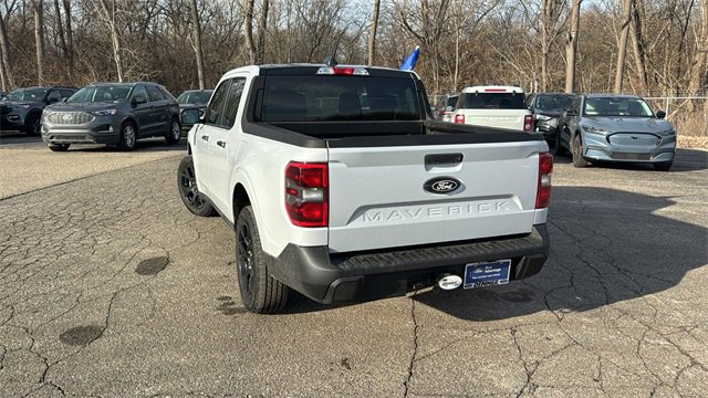 Certified 2025 Ford Maverick XLT w/ XLT Luxury Package image 5