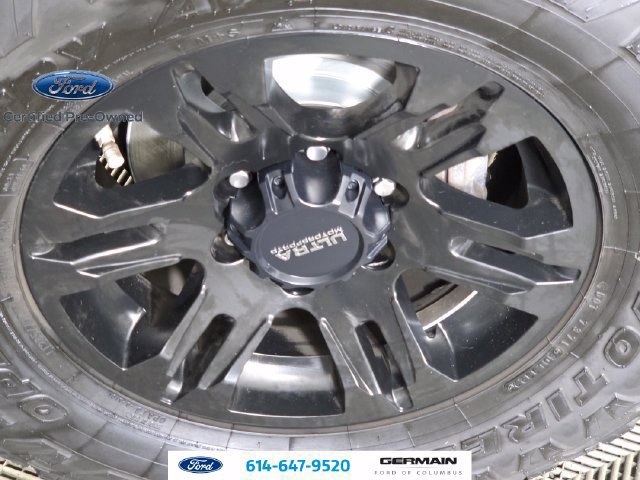 Used 2020 Toyota Tacoma SR5 AWD/4WD image 12