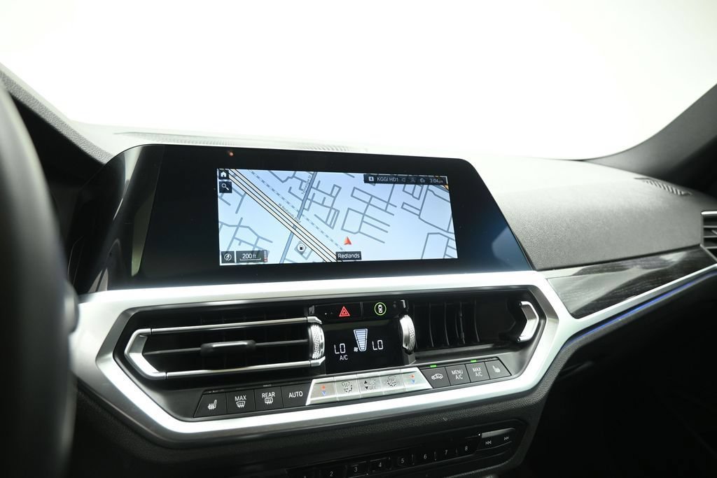 Used 2021 BMW 330i Sedan w/ Convenience Package RWD image 13