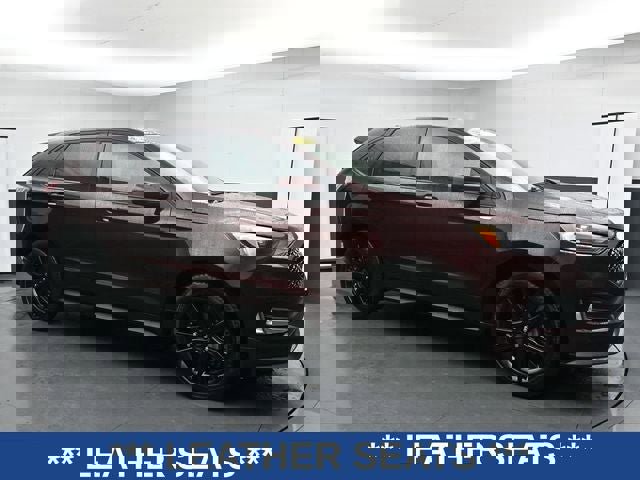 Certified 2024 Ford Edge ST-Line AWD/4WD image 3