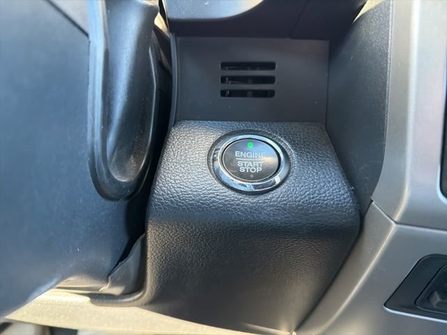 Certified 2022 Ford F250 Lariat w/ Black Appearance Package image 46