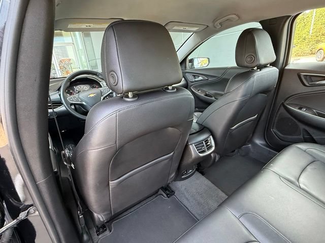 Used 2024 Chevrolet Malibu LT FWD image 16