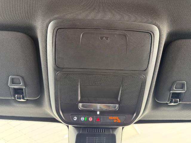 Used 2025 Chevrolet Equinox LT w/ Convenience Package II FWD image 19