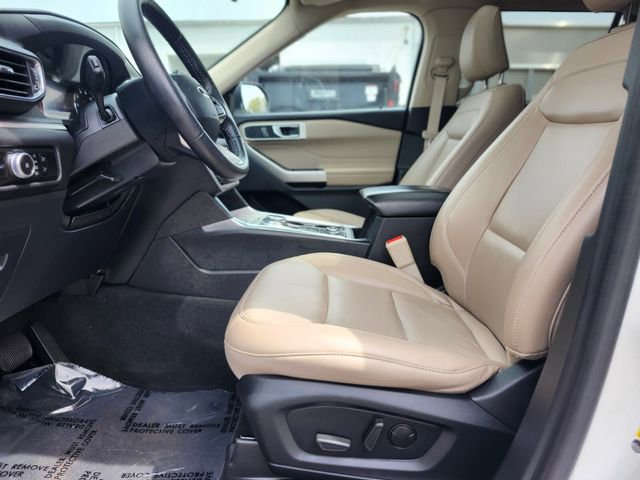 Certified 2022 Ford Explorer XLT w/ Equipment Group 202A AWD/4WD image 20