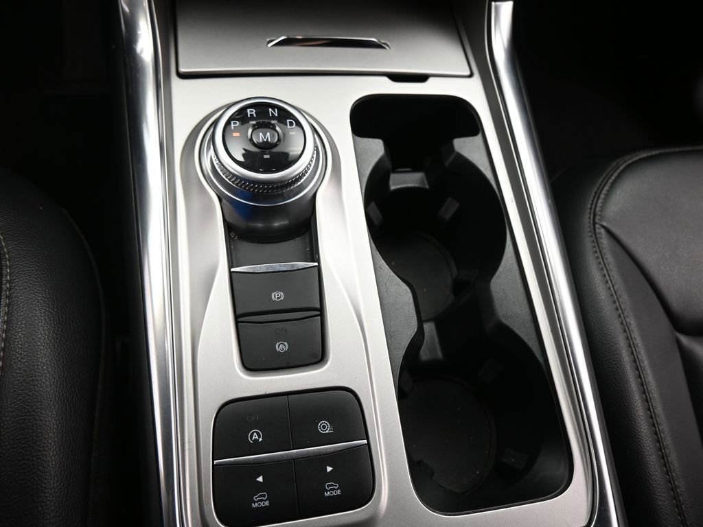 Certified 2020 Ford Explorer XLT w/ Equipment Group 202A image 43