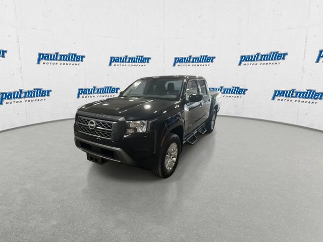 Used 2023 Nissan Frontier SV w/ Technology Package AWD/4WD image 5