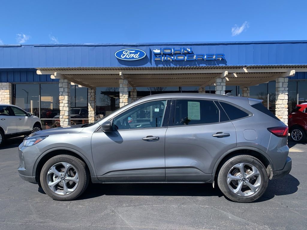 Certified 2025 Ford Escape ST-Line AWD/4WD image 8