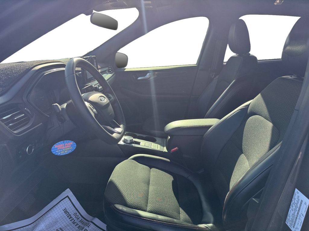 Certified 2025 Ford Escape ST-Line w/ Equipment Group 301A FWD image 13