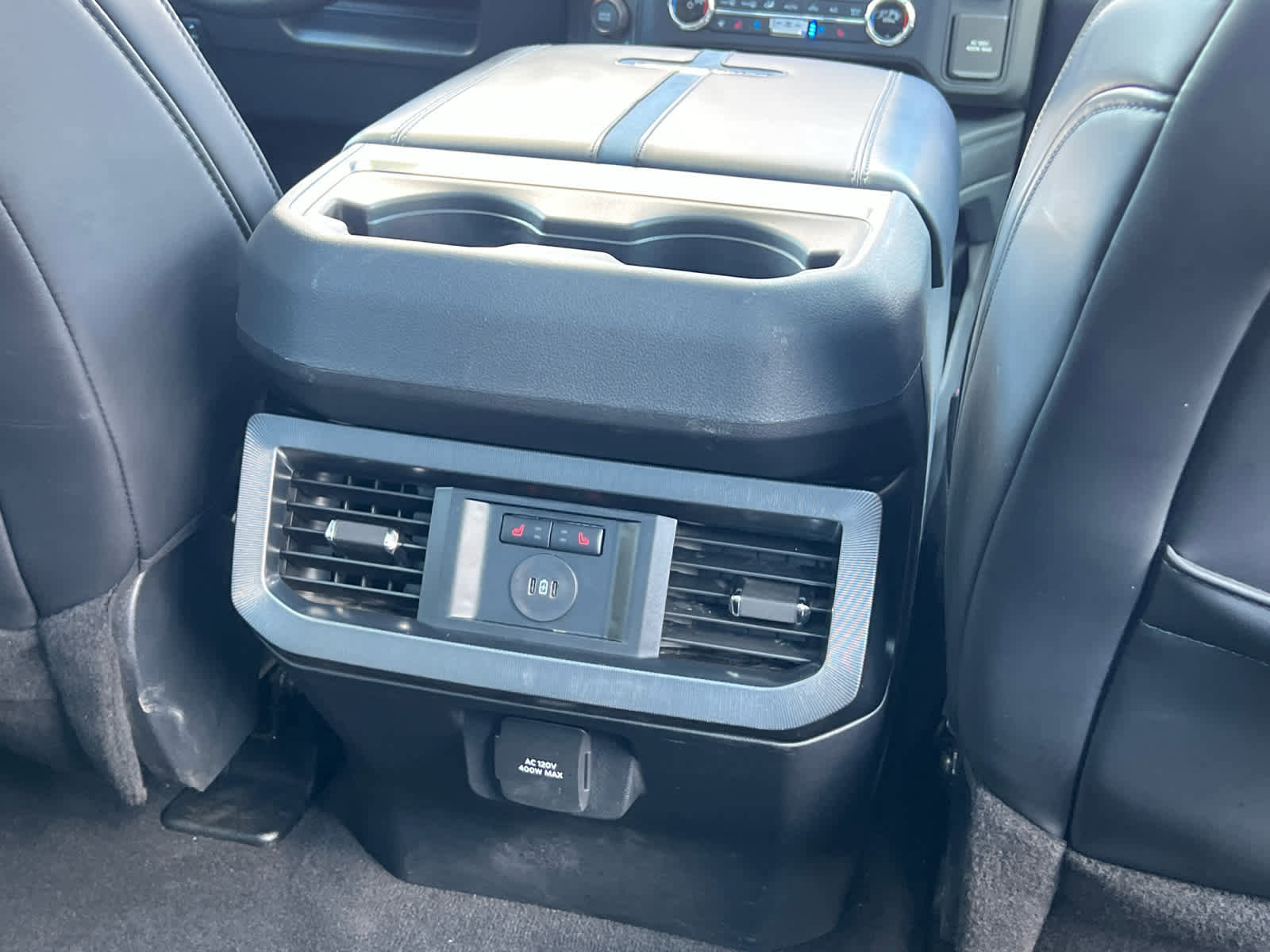 Certified 2025 Ford F350 Platinum image 24