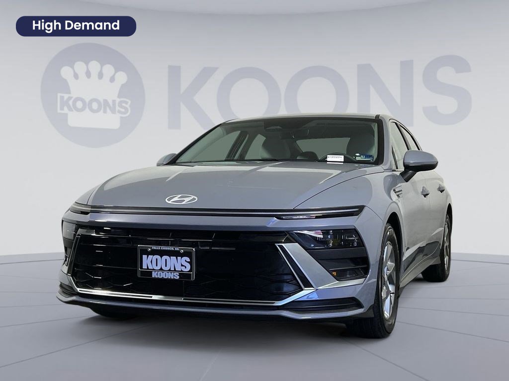 Used 2025 Hyundai Sonata SE