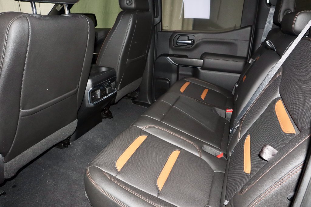 Used 2019 GMC Sierra 1500 AT4 w/ AT4 Premium Package AWD/4WD image 21