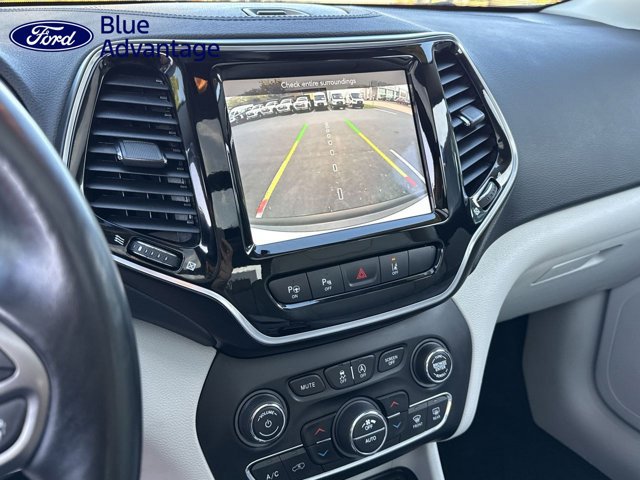 Used 2021 Jeep Cherokee Limited image 10