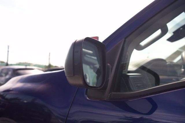 Used 2023 Nissan Titan 4x4 Crew Cab image 26