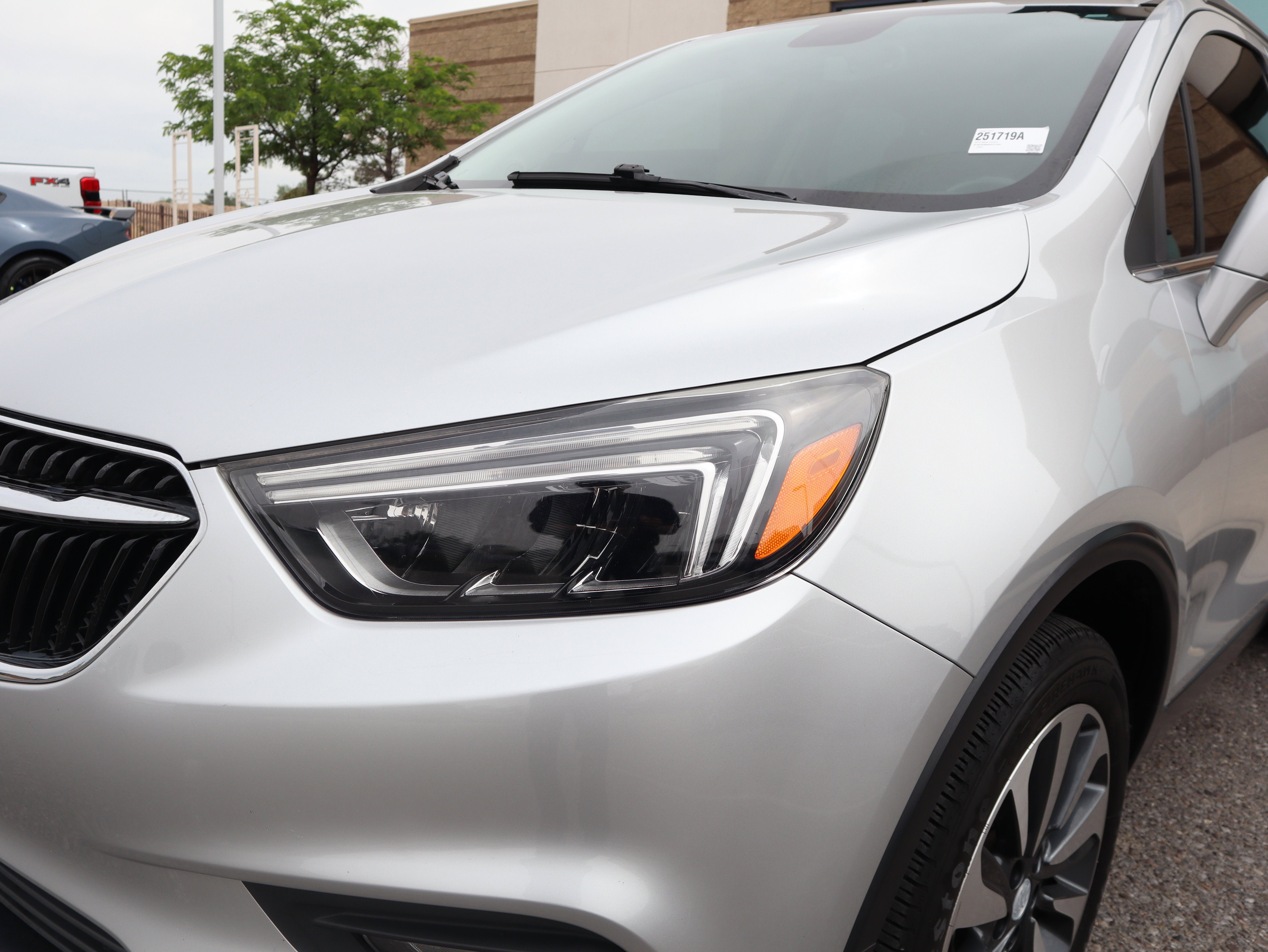 Used 2019 Buick Encore Essence AWD/4WD image 14