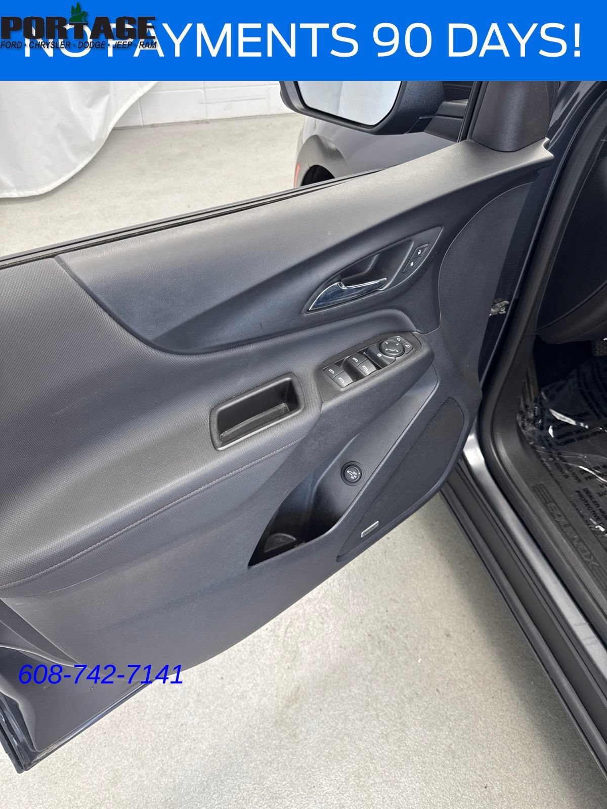 Used 2022 Chevrolet Equinox RS w/ RS Leather Package AWD/4WD image 14