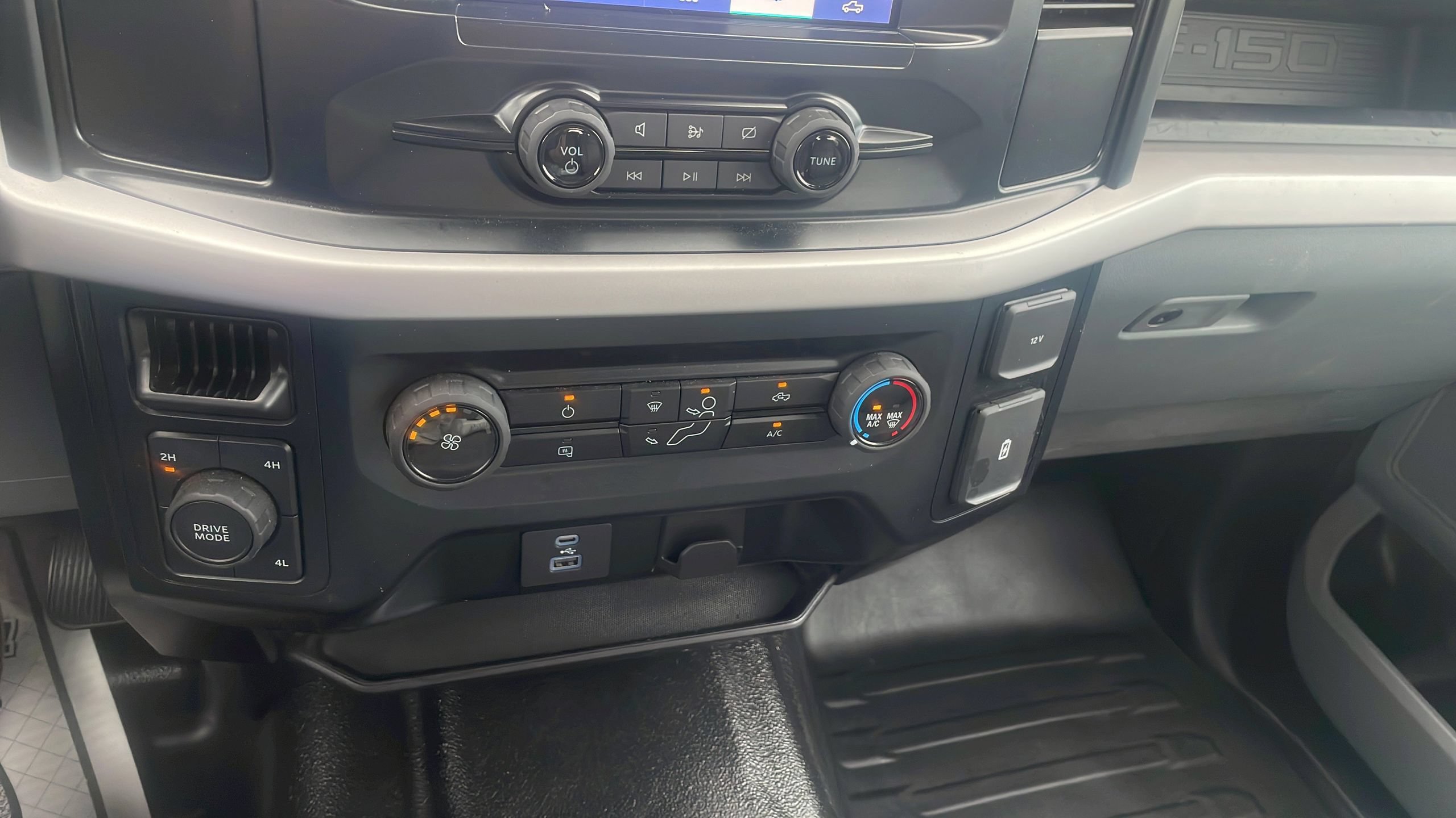 Certified 2023 Ford F150 XL w/ XL Chrome Appearance Package AWD/4WD image 23