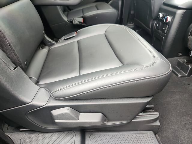 Certified 2023 Ford Explorer XLT w/ Equipment Group 202A AWD/4WD image 31