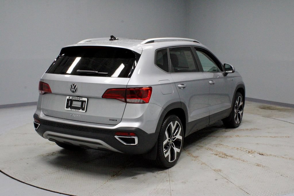 Used 2023 Volkswagen Taos SEL AWD/4WD image 11
