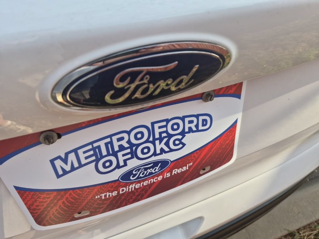 Certified 2019 Ford Escape SE FWD image 13