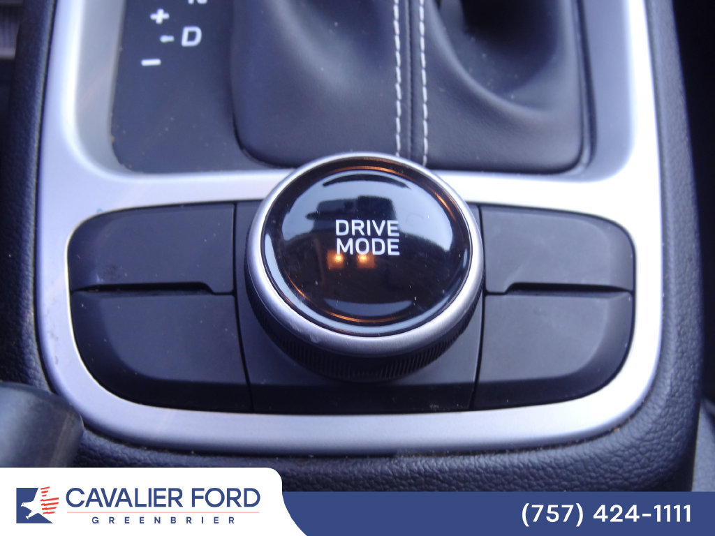 Used 2022 Hyundai Venue SEL FWD image 28