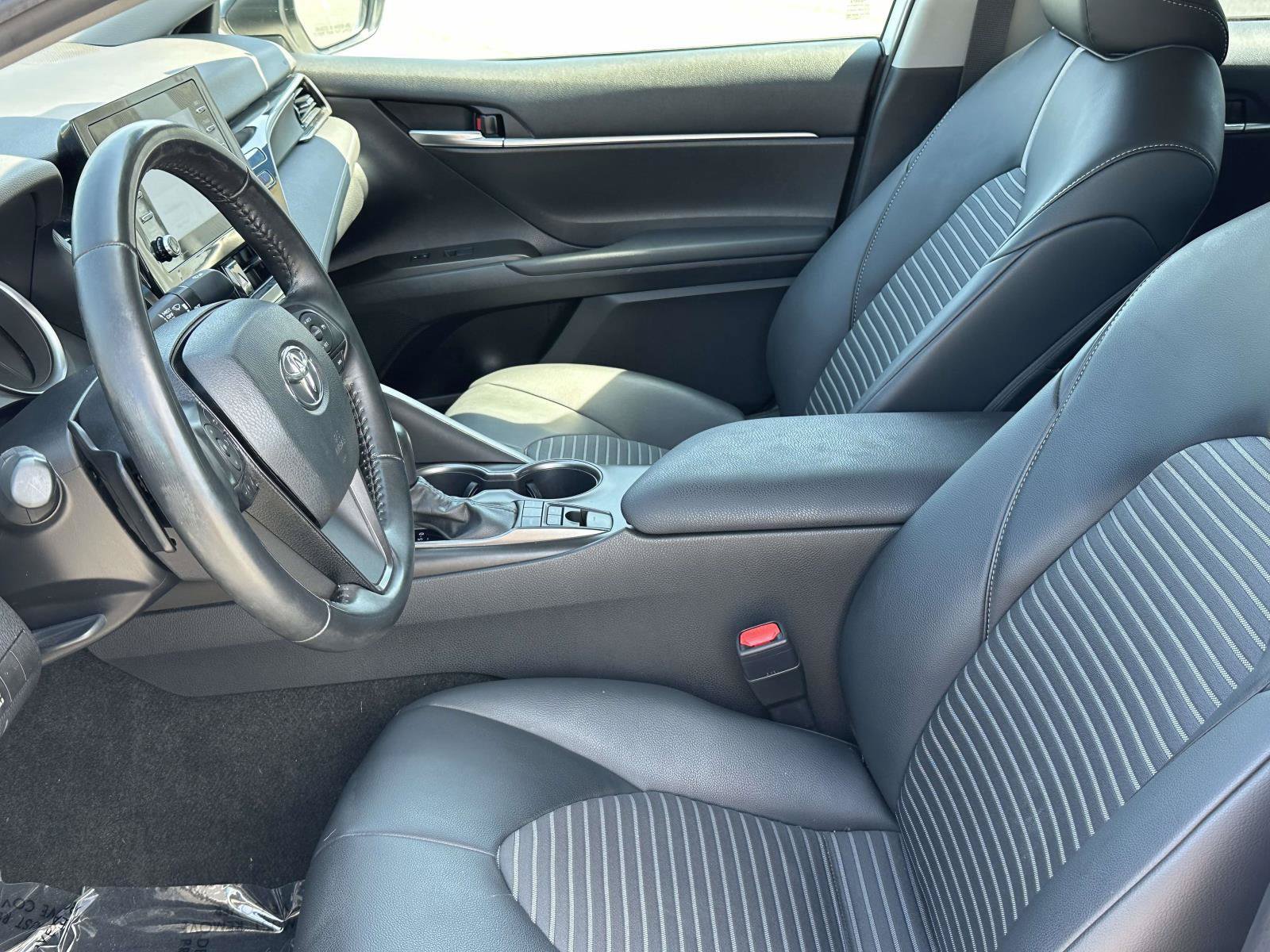 Used 2023 Toyota Camry SE w/ Protection Package (Q2) (TMS) FWD image 15
