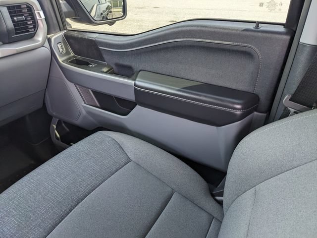 Certified 2025 Ford F150 Lightning XLT AWD/4WD image 19