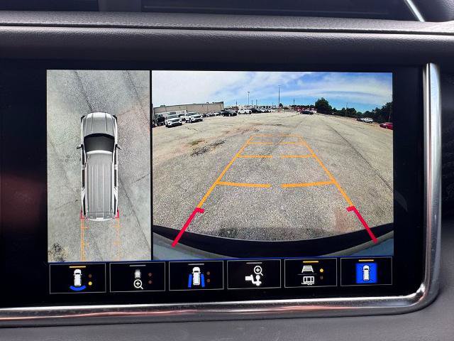 Used 2024 GMC Yukon Denali AWD/4WD image 26