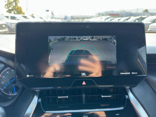 Used 2021 Toyota Venza XLE image 23