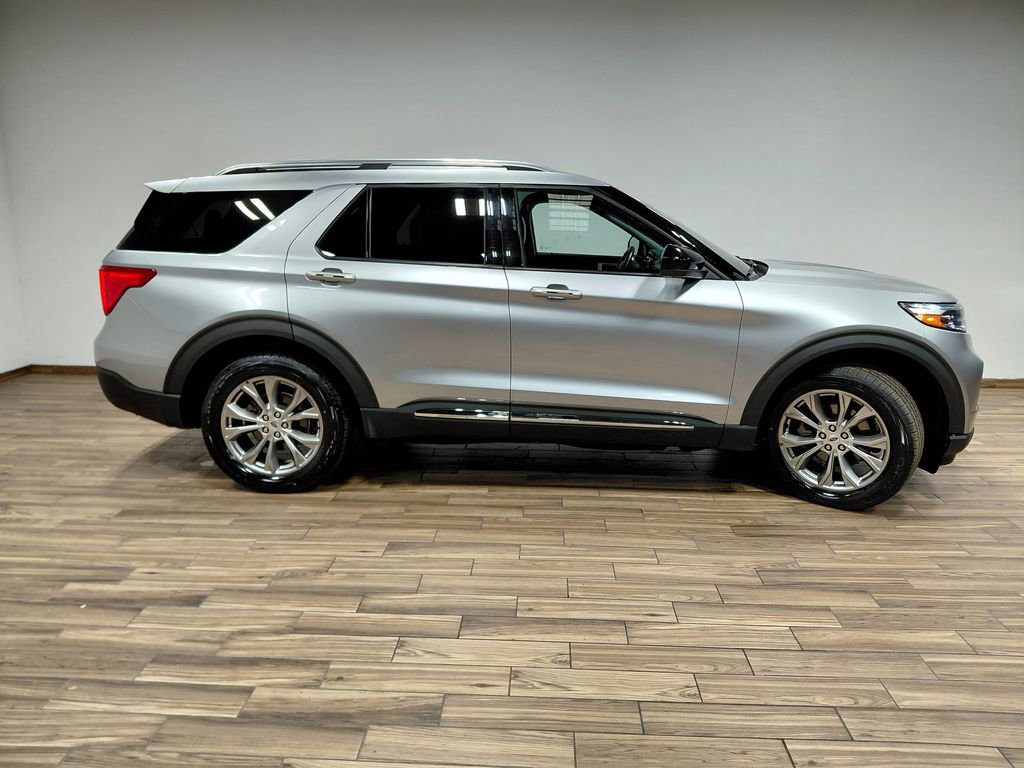 Certified 2022 Ford Explorer Limited AWD/4WD image 19